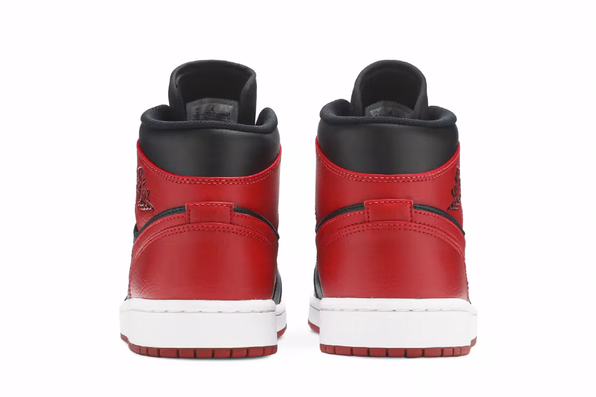 Air Jordan 1 Mid Banned, view 7