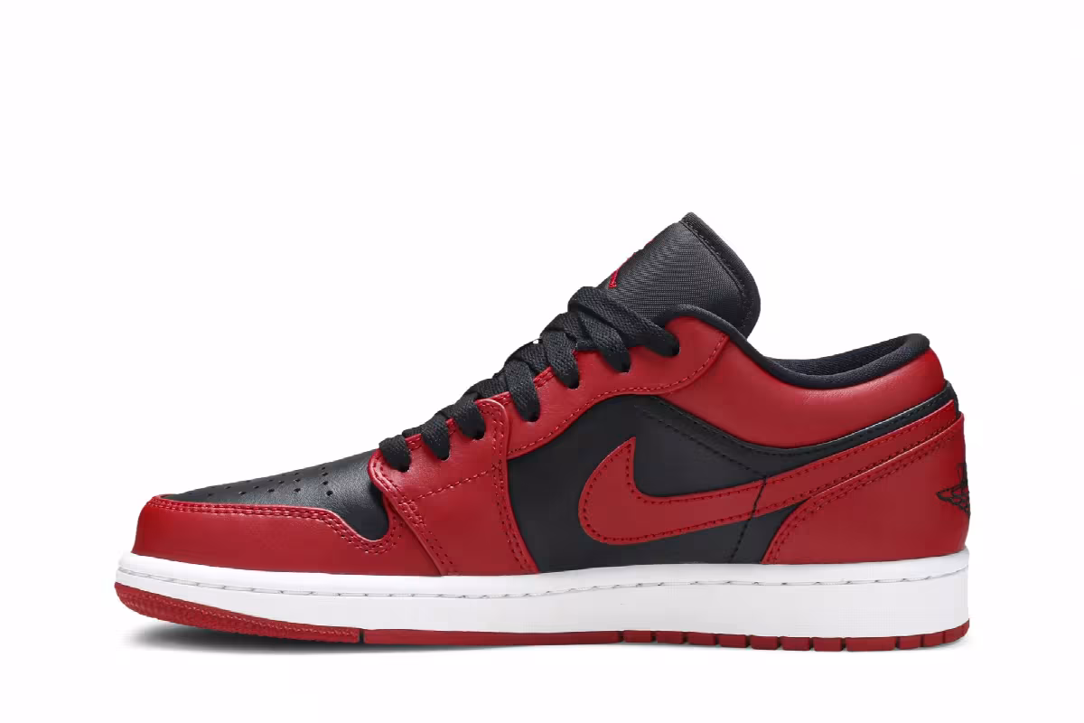 Air Jordan 1 Low Reverse Bred, view 4