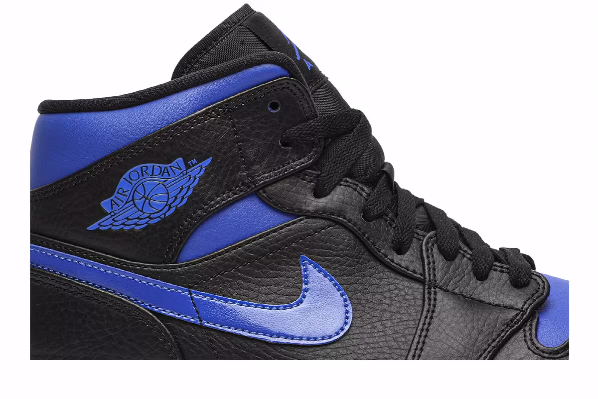 Air Jordan 1 Mid Black Hyper Royal, view 3