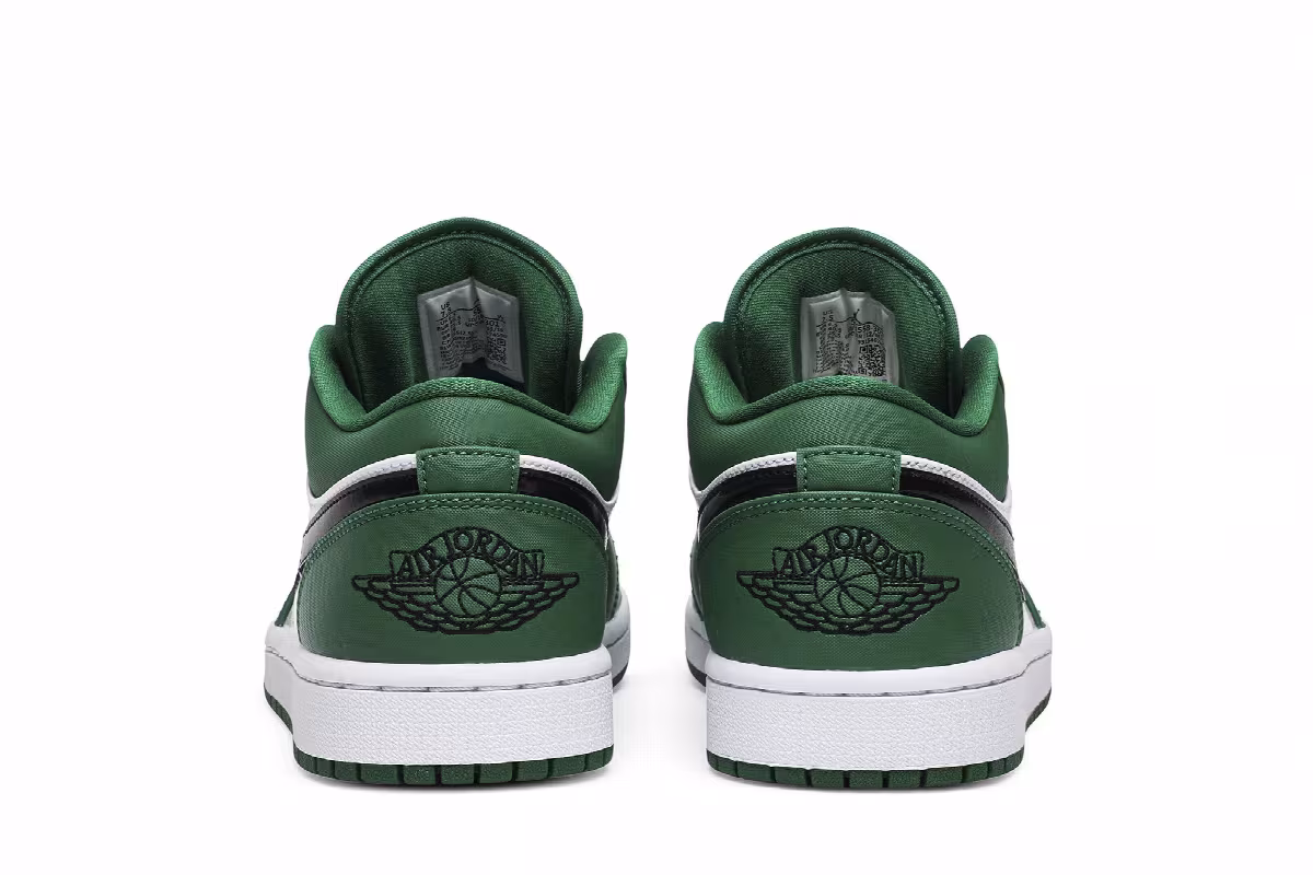Air Jordan 1 Low Pine Green, view 7