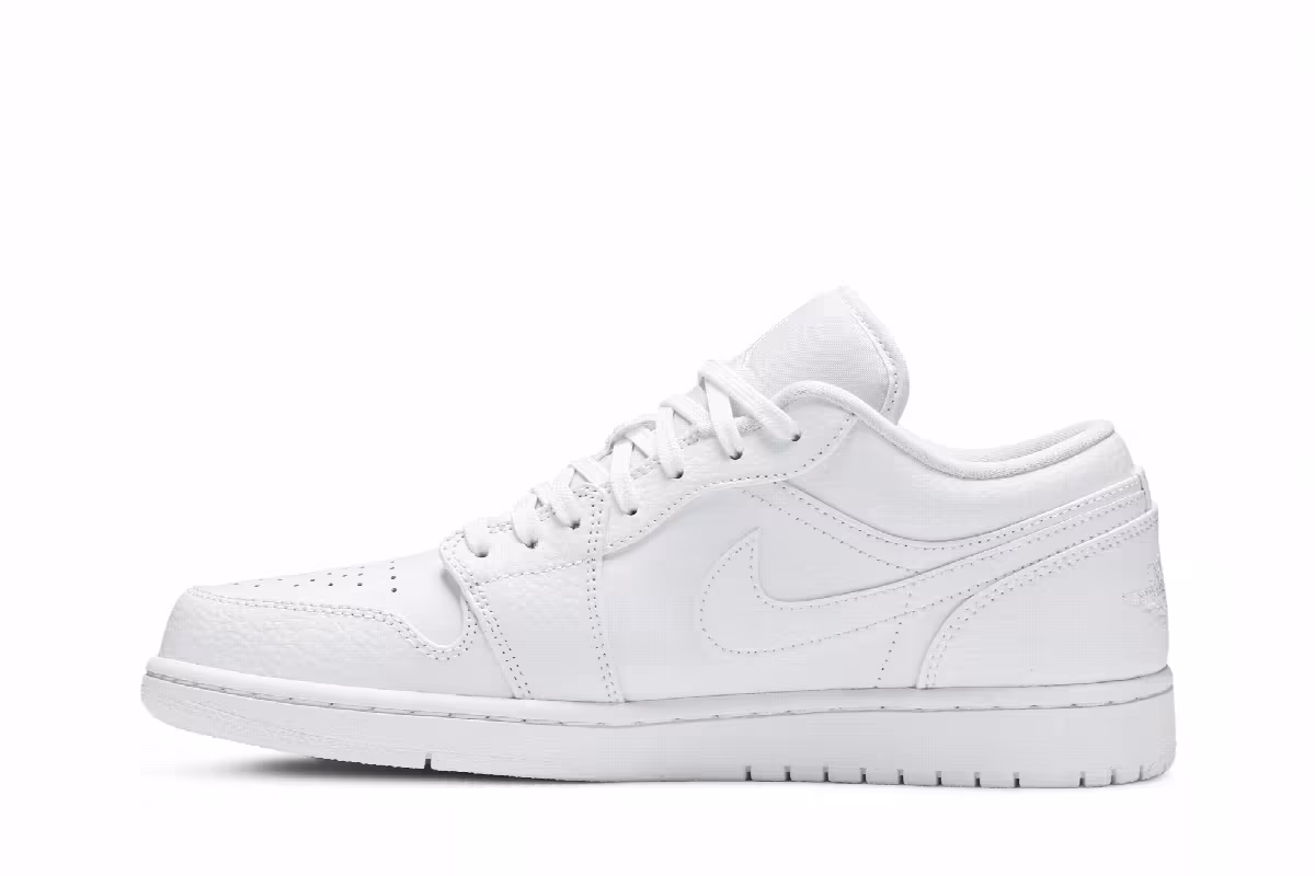 Air Jordan 1 Low Triple White, view 4