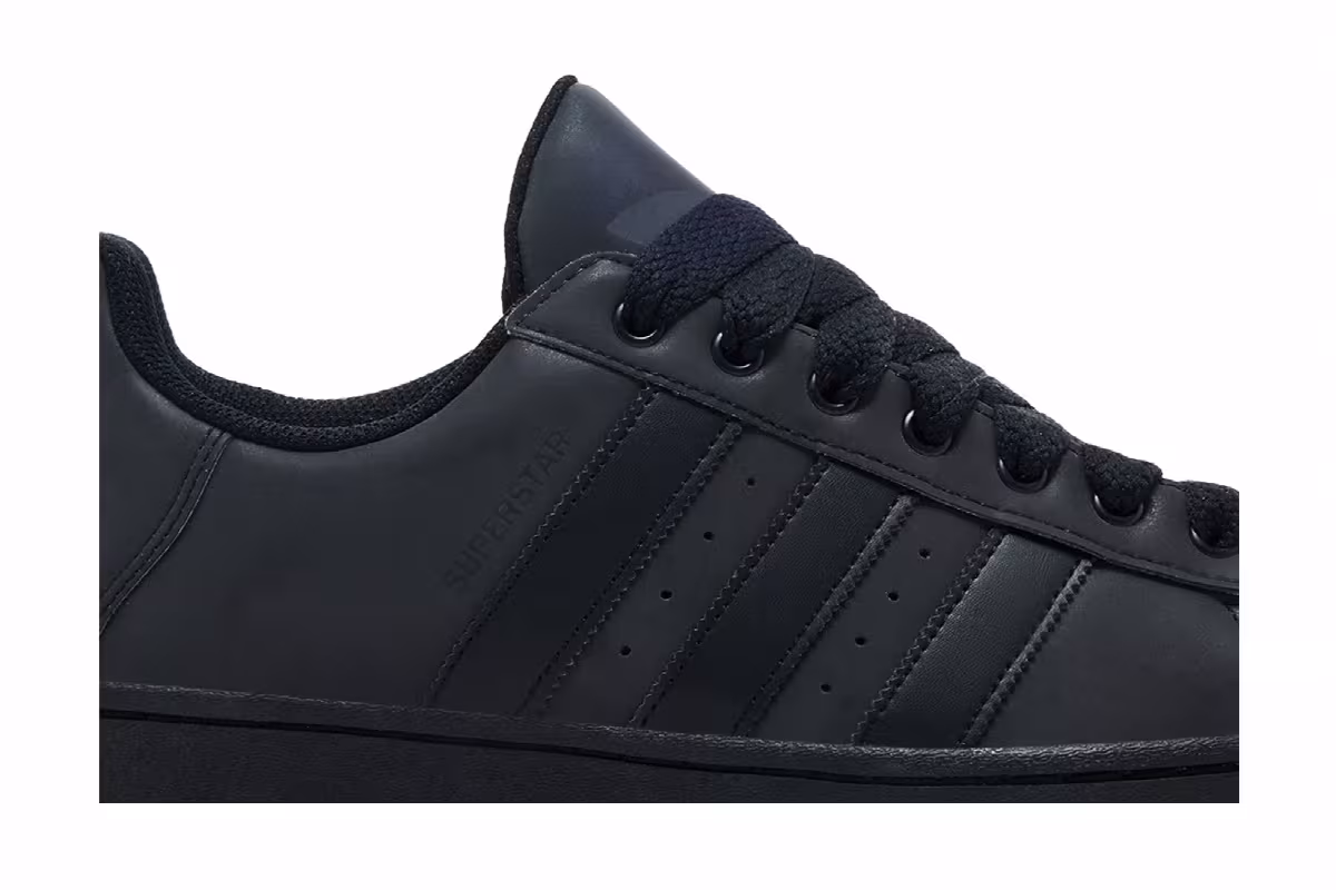 adidas Superstar Triple Black Reflective, view 3