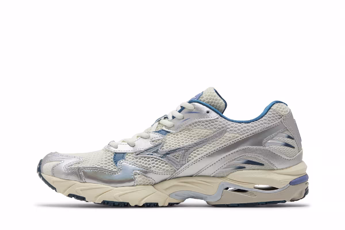 Mizuno Wave Rider 10 Arctic Ice Snow White, view 4