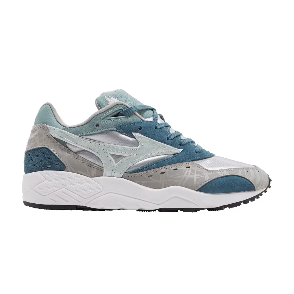 Hanon x Mizuno Contender Grampus Dolphin