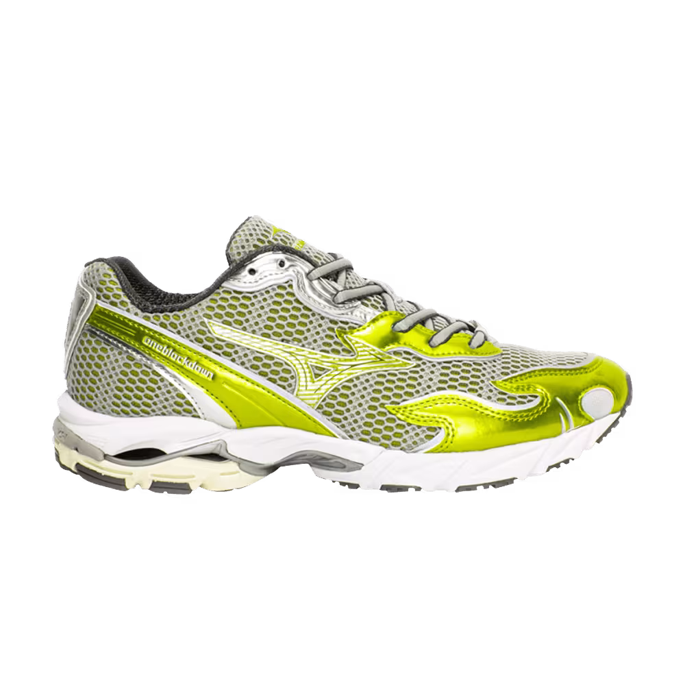 Mizuno One Block Down x Flame Wave Amazon