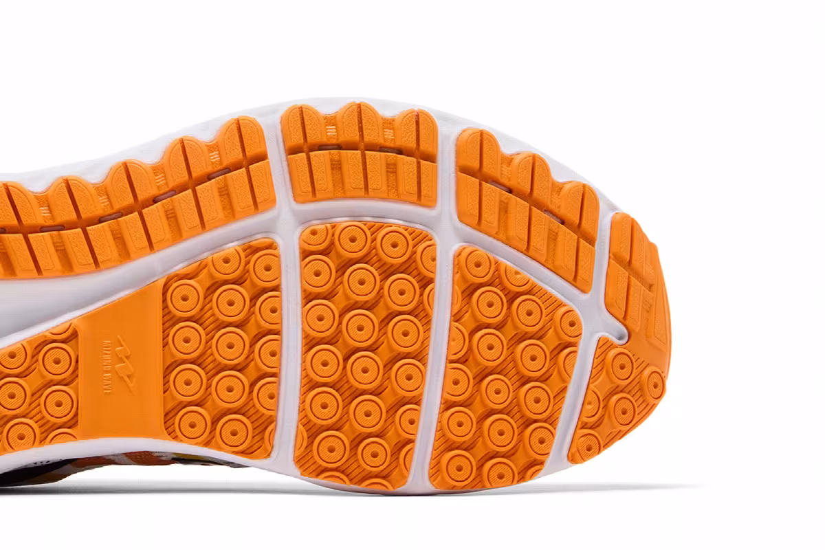 Pieter Ceizer x Mizuno Wave Skyrise Amsterdam, view 6