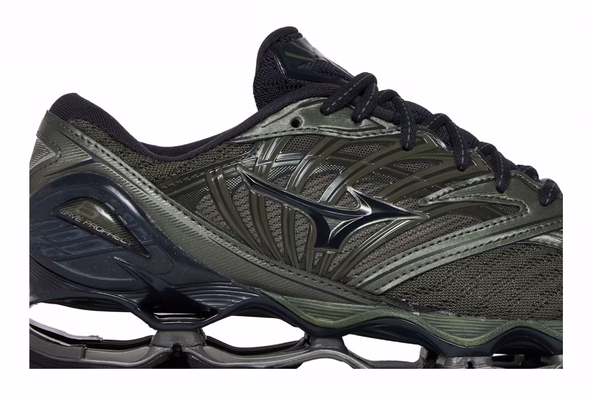 Mizuno Wave Prophecy 8 Beetle, view 3