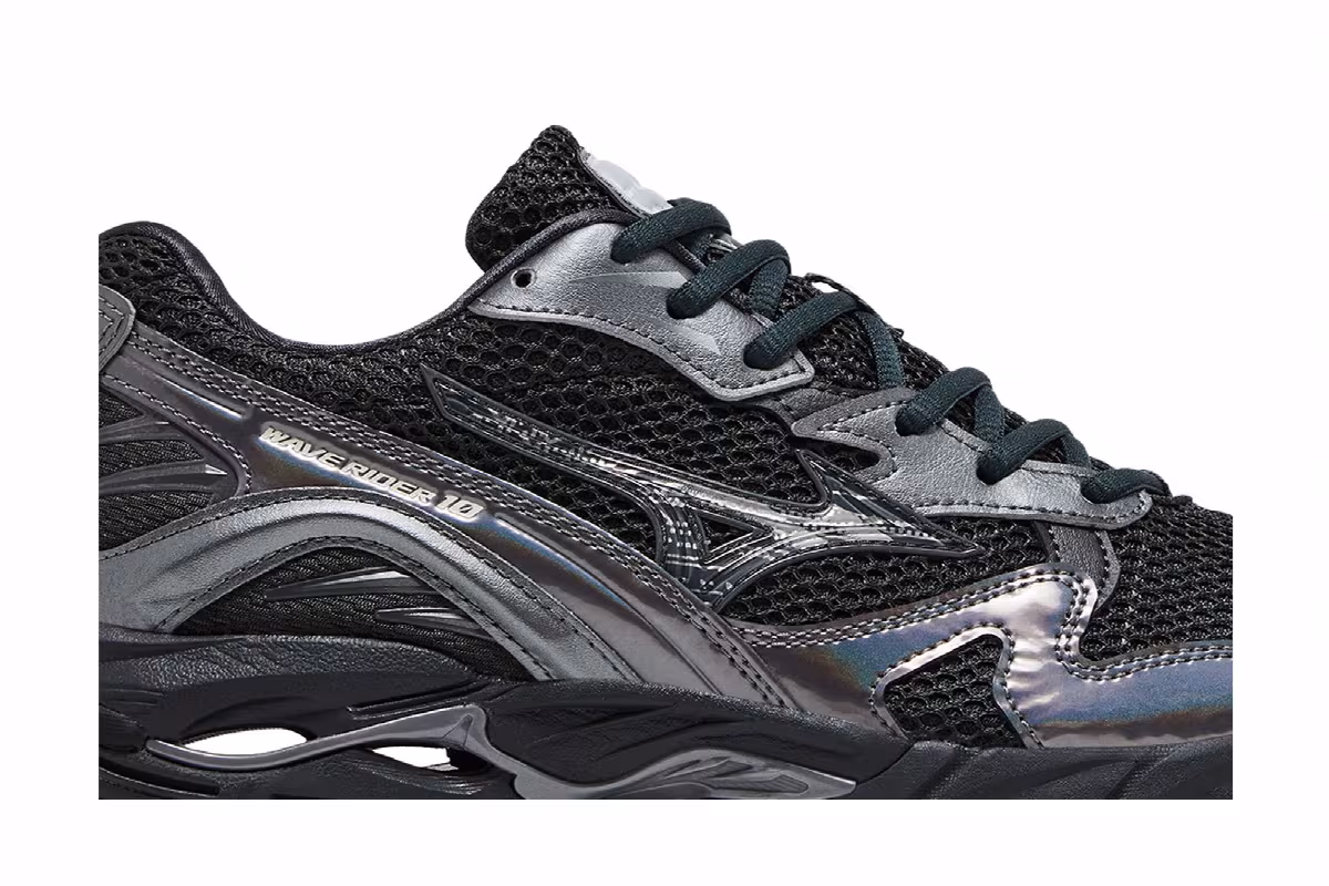 Mizuno Wave Rider 10 Black Sand Metallic Grey, view 3