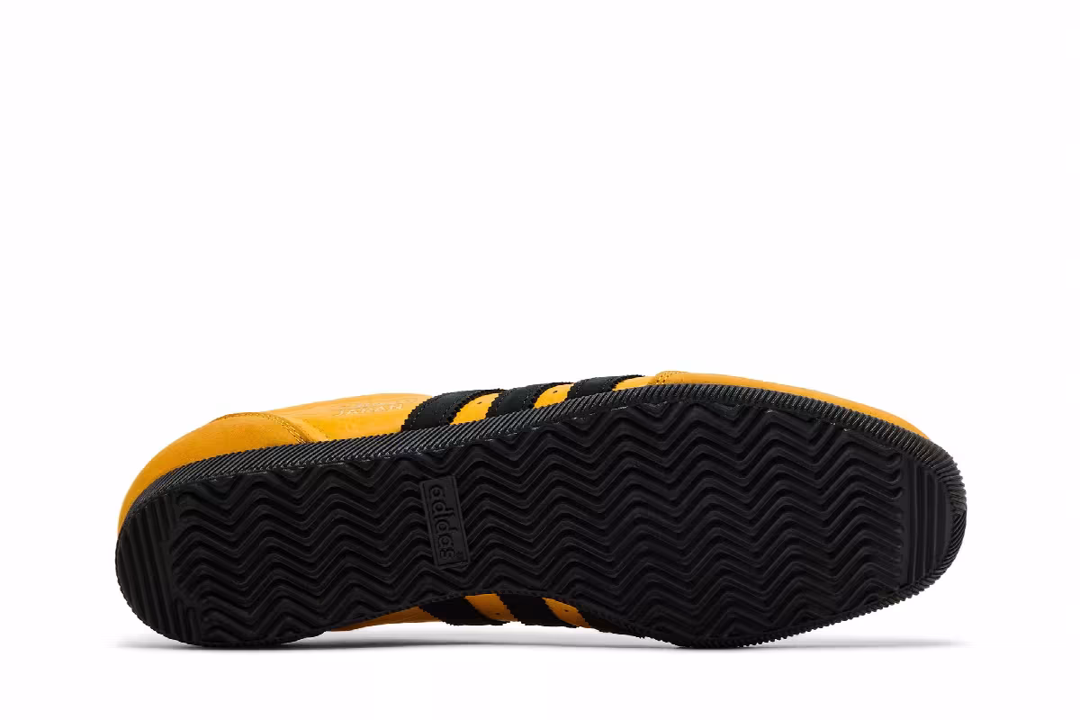 adidas Women's Japan Crew Yellow Black, view 5
