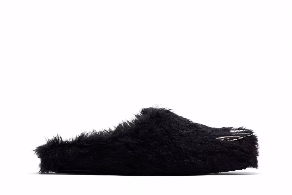 Bravest Studios Bear Claw Mule Black, view 2