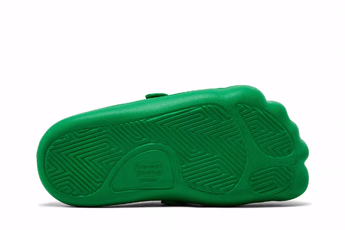 Bravest Studios Foot Clog Green, view 5