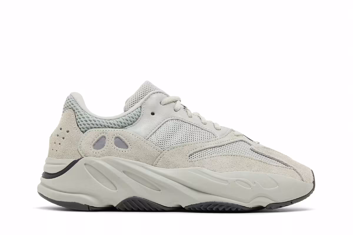 adidas Yeezy Boost 700 Salt 2024, view 2