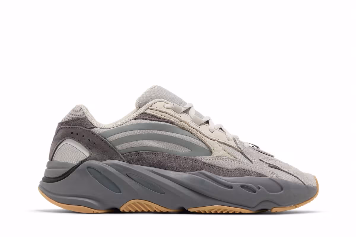 adidas Yeezy Boost 700 V2 Tephra 2024, view 2