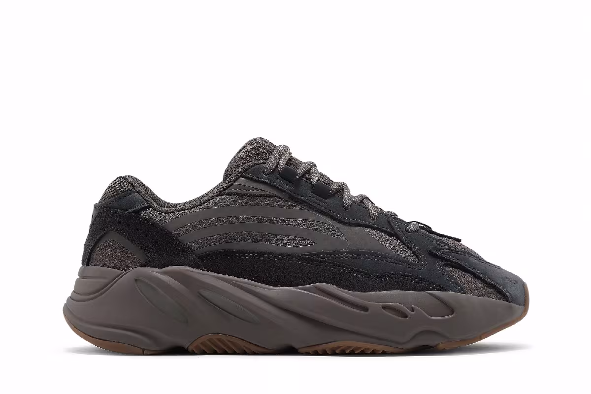adidas Yeezy Boost 700 V2 Mauve, view 2