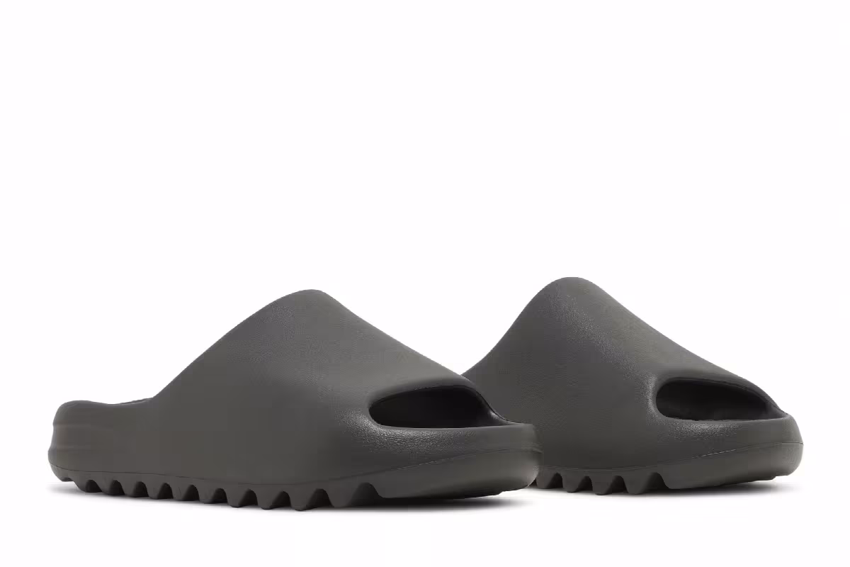 adidas Yeezy Slides Dark Onyx, view 9