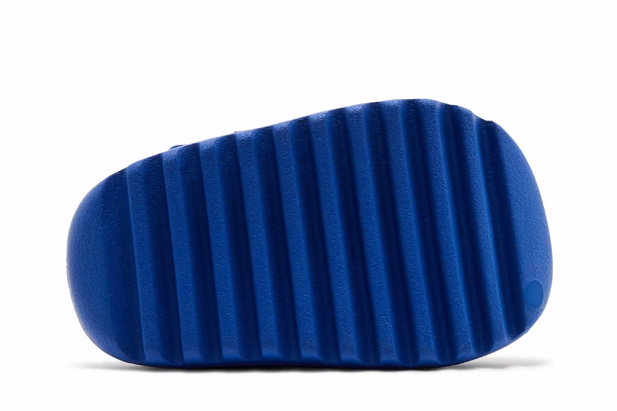 adidas Yeezy Slides Infants Azure, view 5