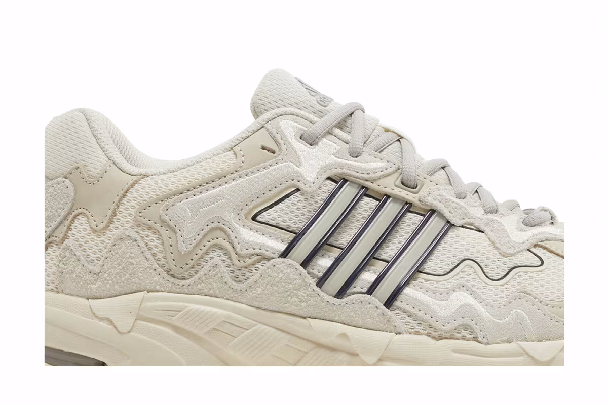 Bad Bunny x adidas Response CL Wonder White, view 3