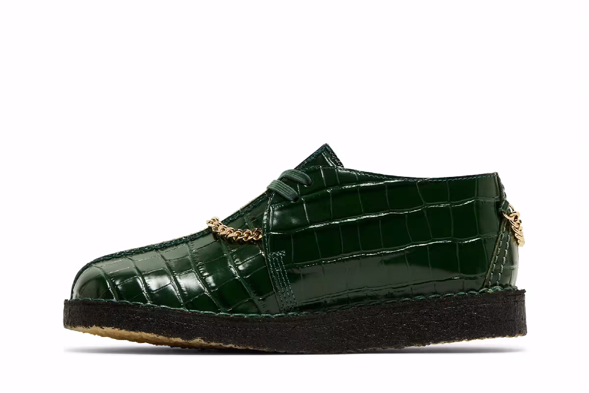 Martine Rose x Supreme x Clarks Desert Trek Green, view 4