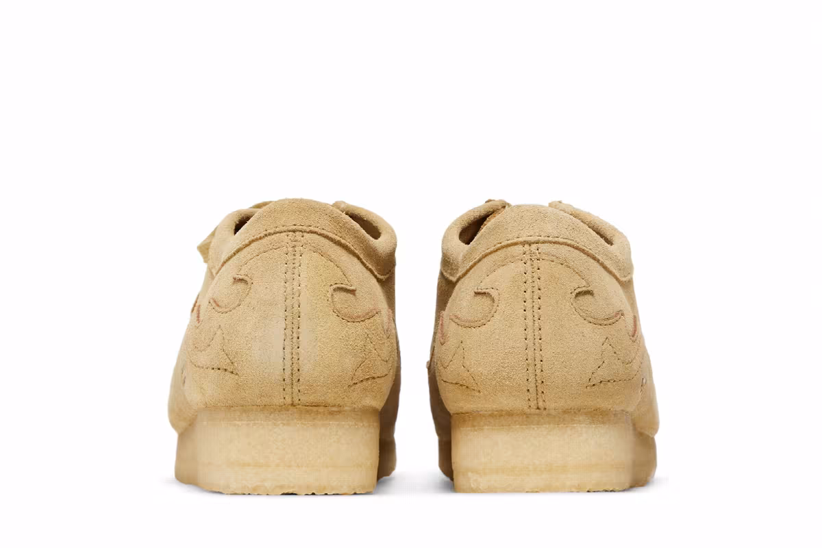 Supreme x Clarks Original Wallabee Maple, view 7