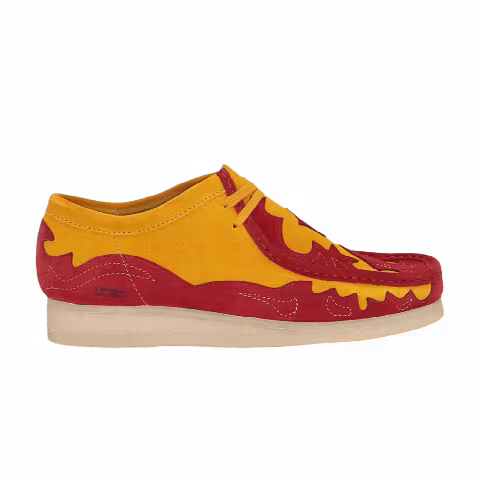 Supreme x Clarks Original Wallabee 'Gold'