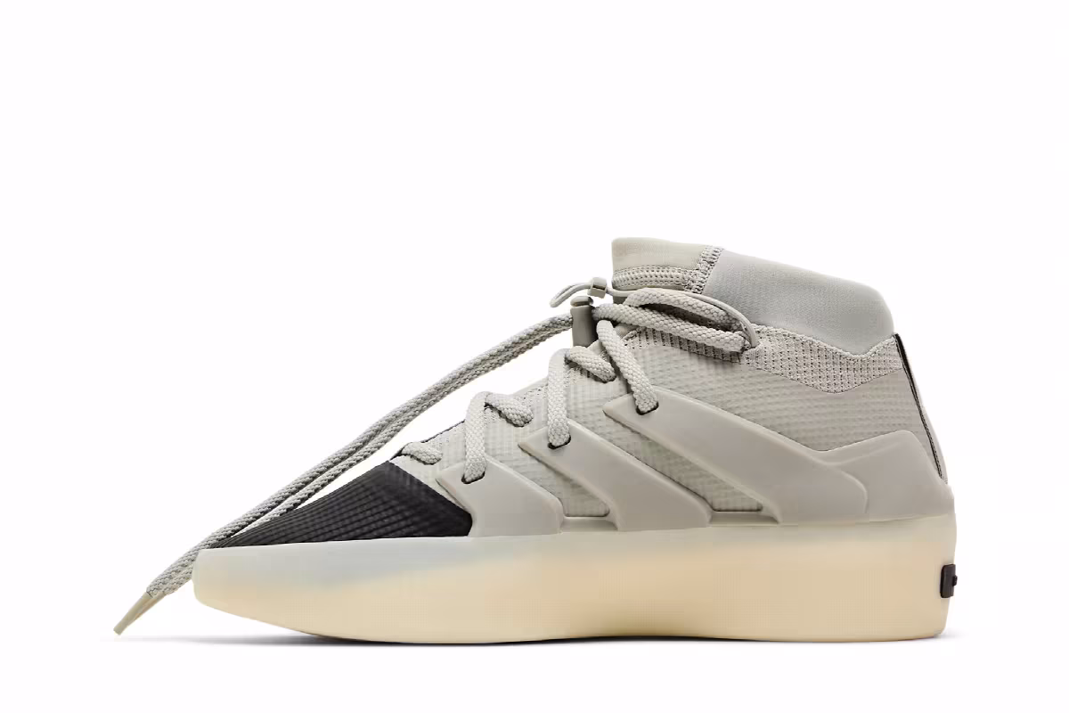 Fear of God Athletics x adidas I BASKETBALL Sesame Carbon, view 4