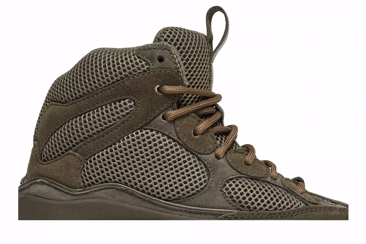Yeezy Women's Season 7 Desert Boot Wakame, view 3