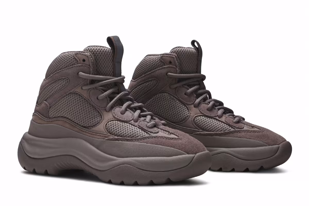 Yeezy Season 7 Desert Boot Cinder, view 9