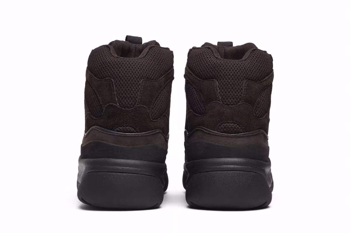 Yeezy Season 7 Desert Boot Oil, view 7