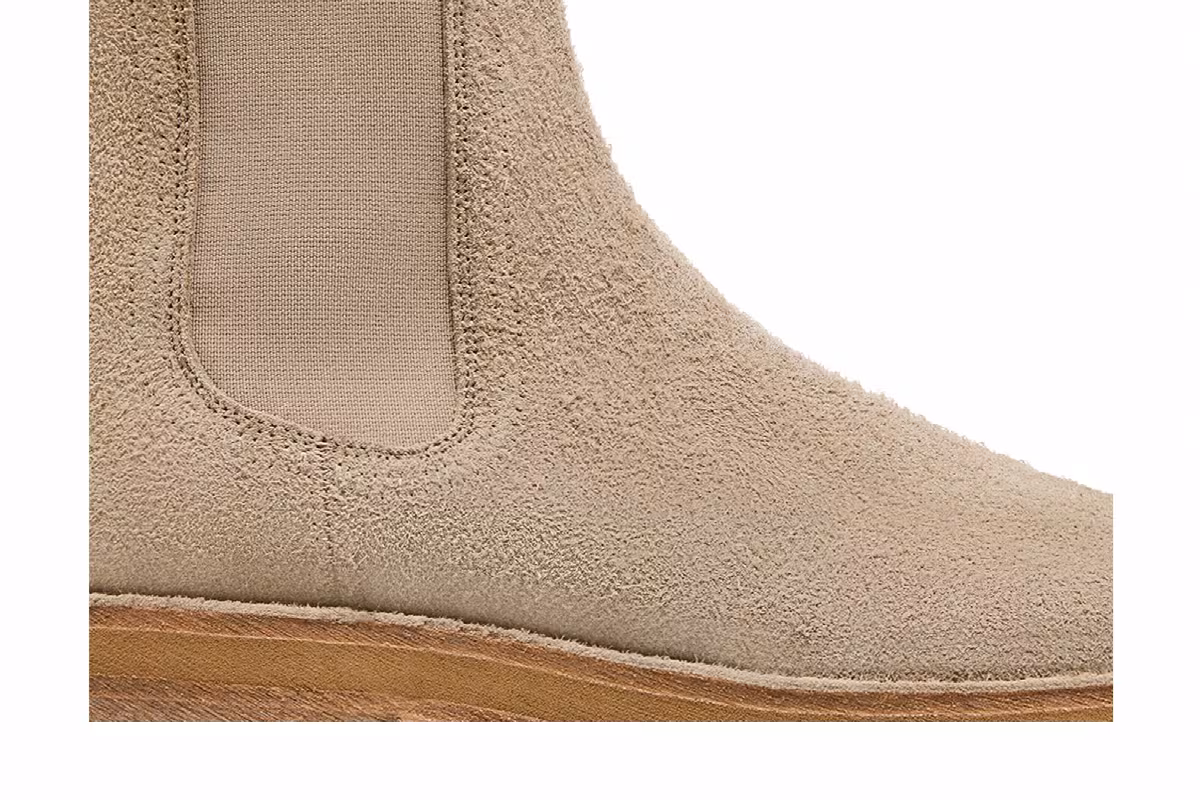 Yeezy Season 5 Chelsea Boot Taupe, view 3