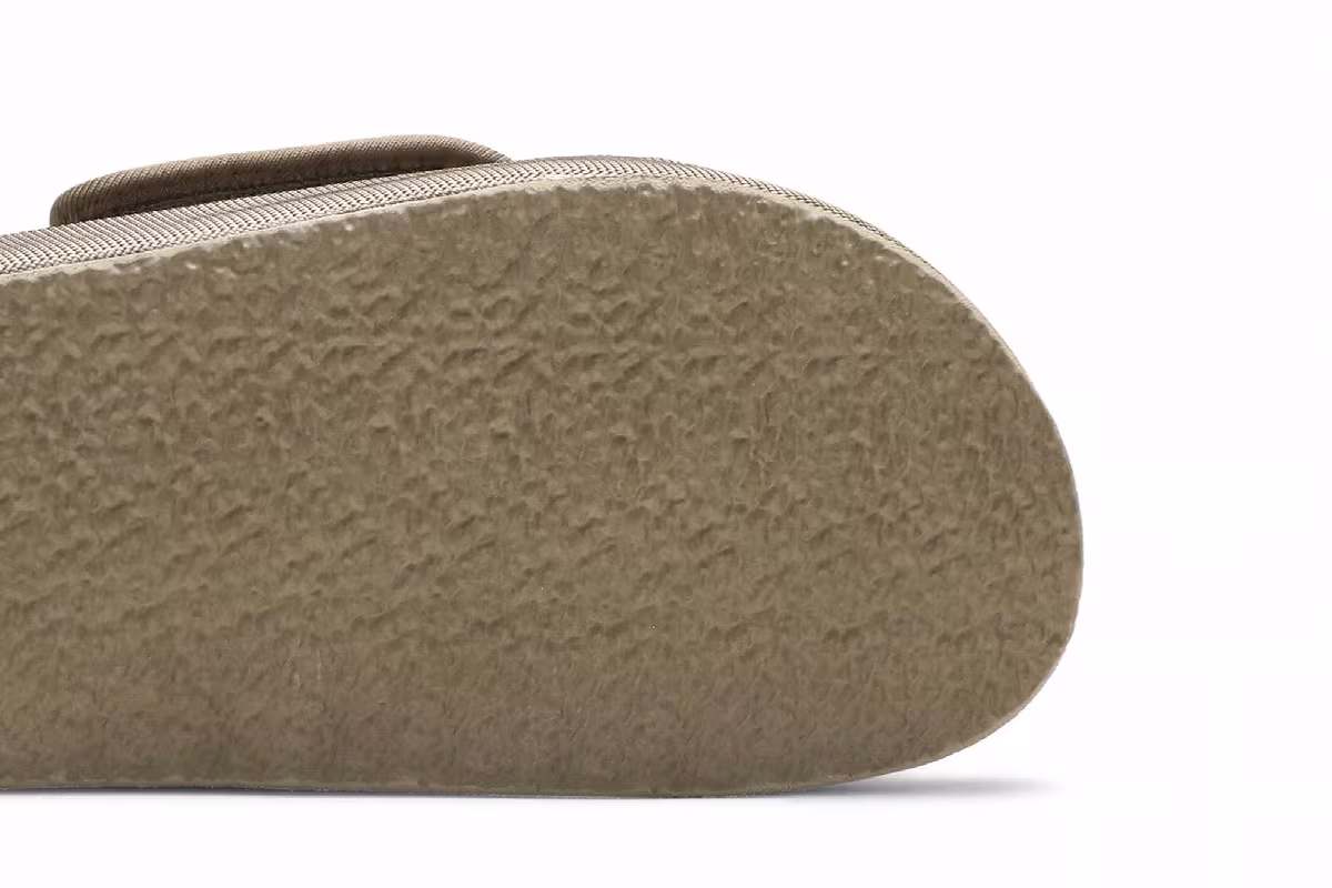 Yeezy Season 7 Fabric Slipper Sand, view 6