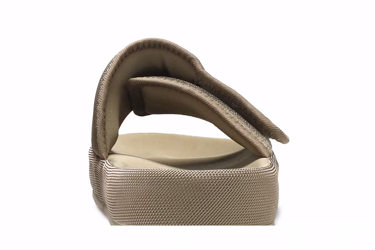 Yeezy Season 7 Fabric Slipper Sand, view 8