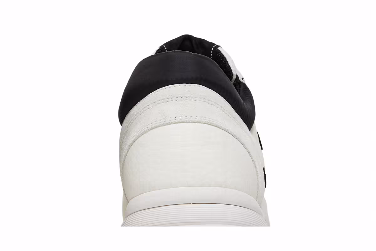Chanel Sneaker White Black, view 8