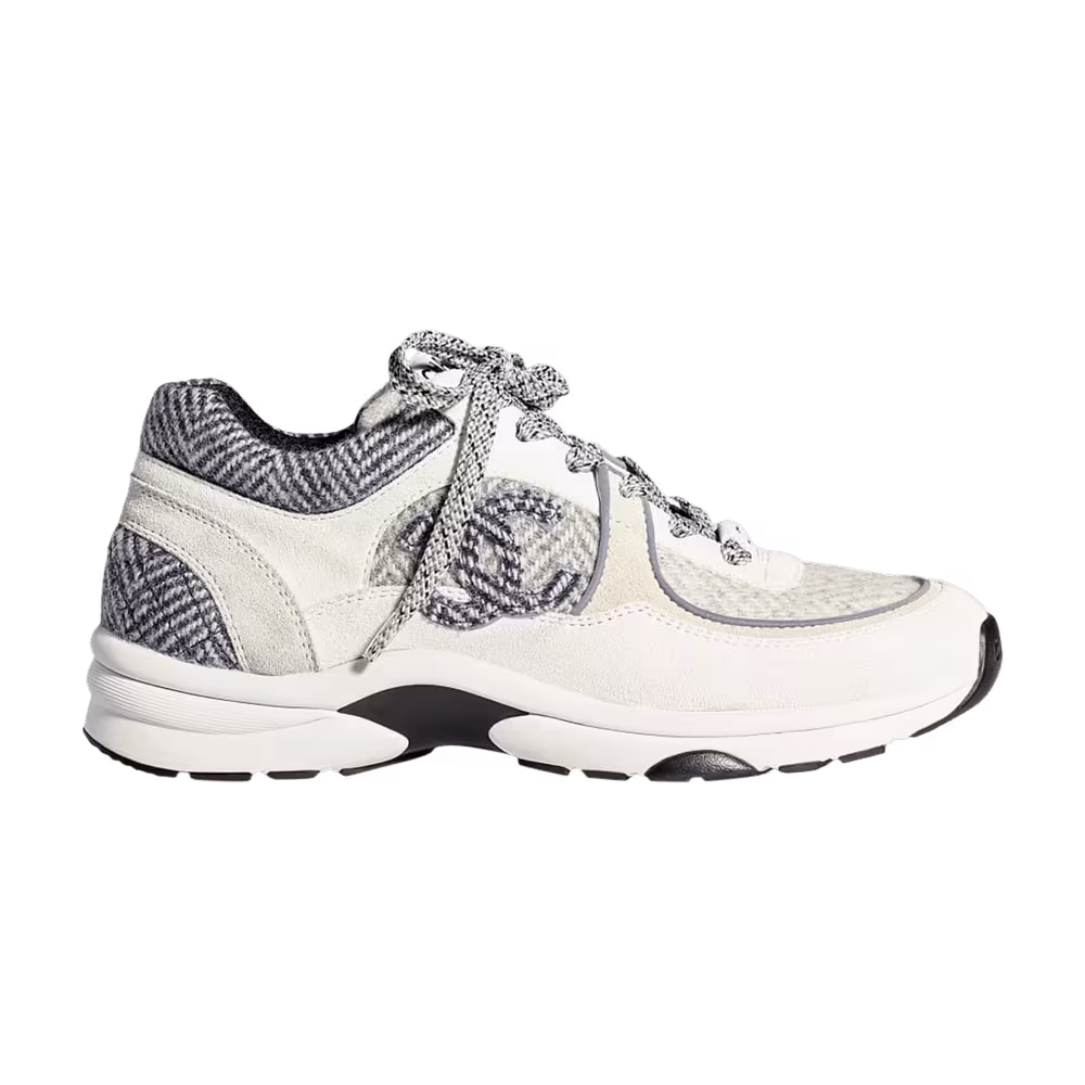 Chanel Sneaker Ivory