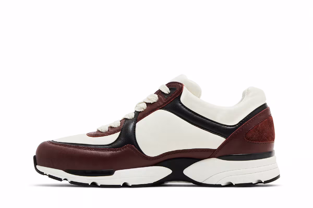 Chanel Sneaker Brown White Black, view 4