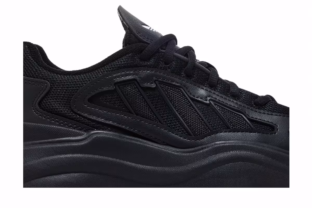 adidas Women's Ozgaia Core Black, view 3