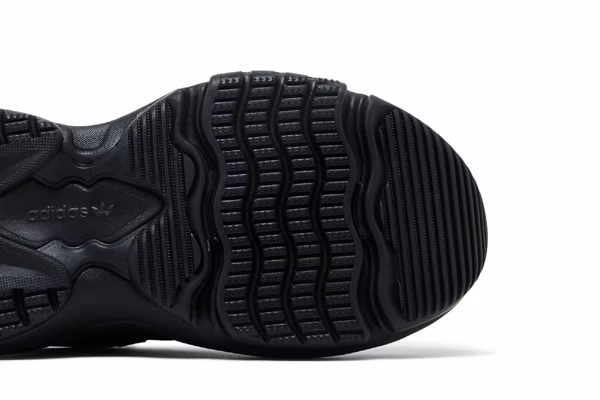 adidas Women's Ozgaia Core Black, view 6