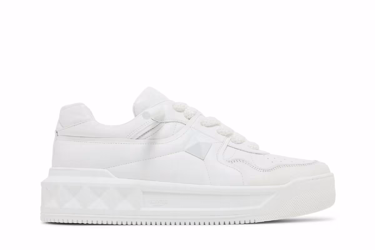 Valentino One Stud XL Low White 2022, view 2
