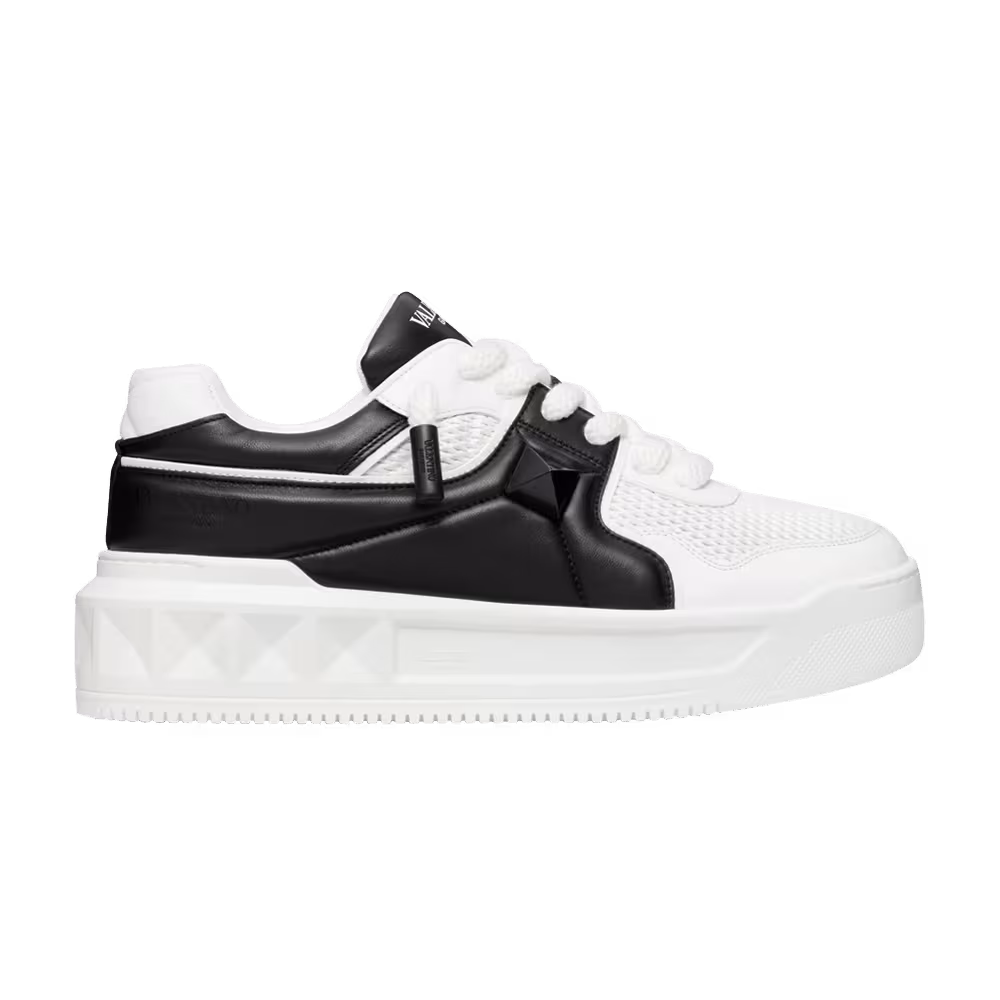 Valentino One Stud Low White Black