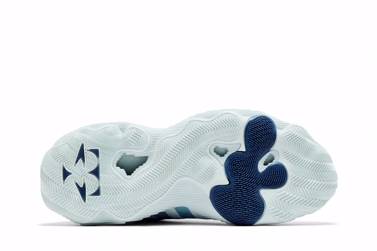 adidas Trae Young 3 Semi Blue Burst, view 5
