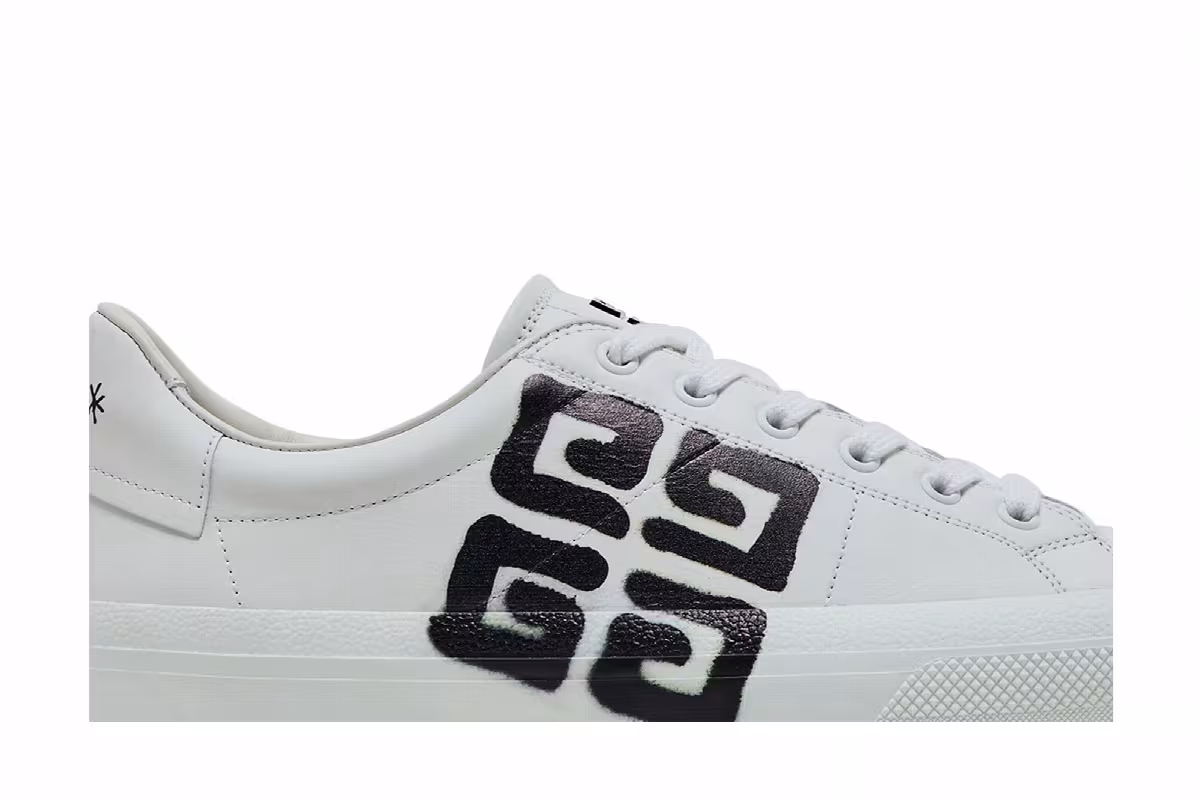Chito x Givenchy City Sport 4G Tag Effect, view 3