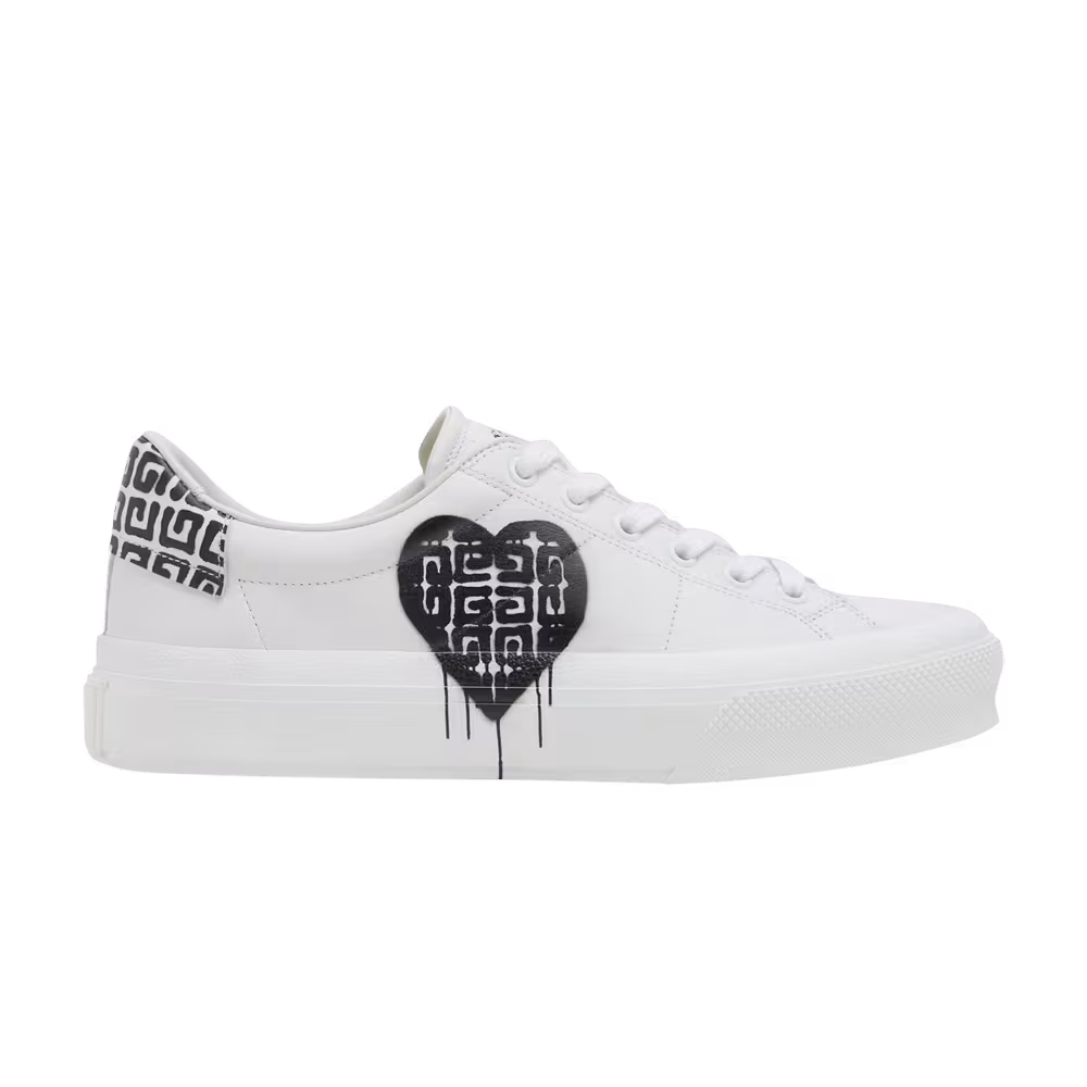 Chito x Givenchy Women's City Heart 4G Tag Effect