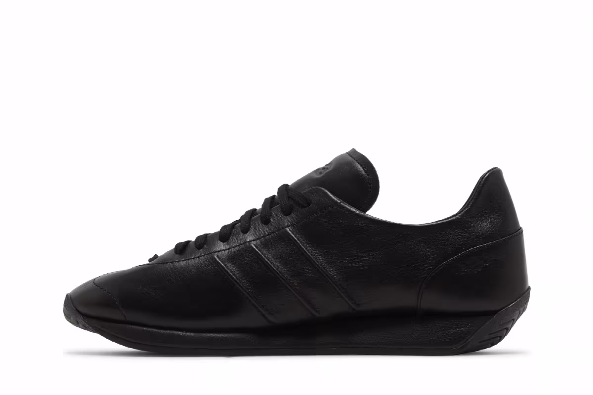 adidas Y-3 Country Triple Black, view 4