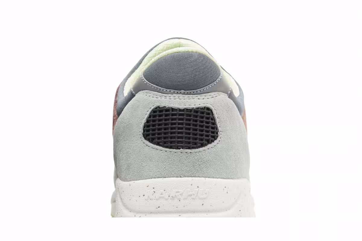 Karhu Aria 95 Pigeon Doe, view 8