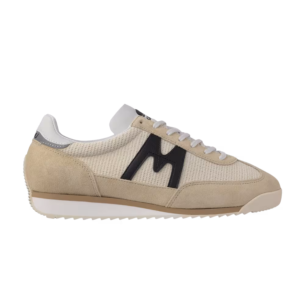 Karhu Mestari Boulder Jet Black