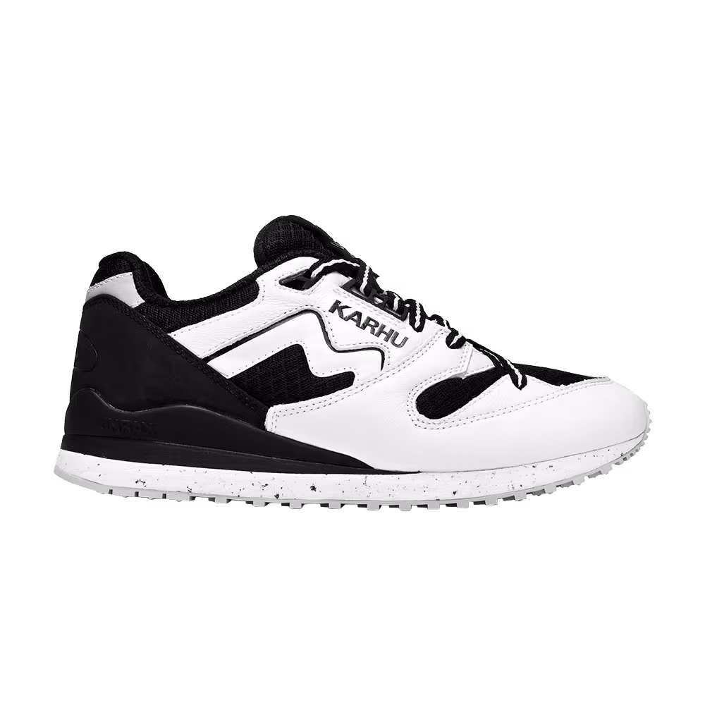 Paavo x Karhu Synchron Classic Black White