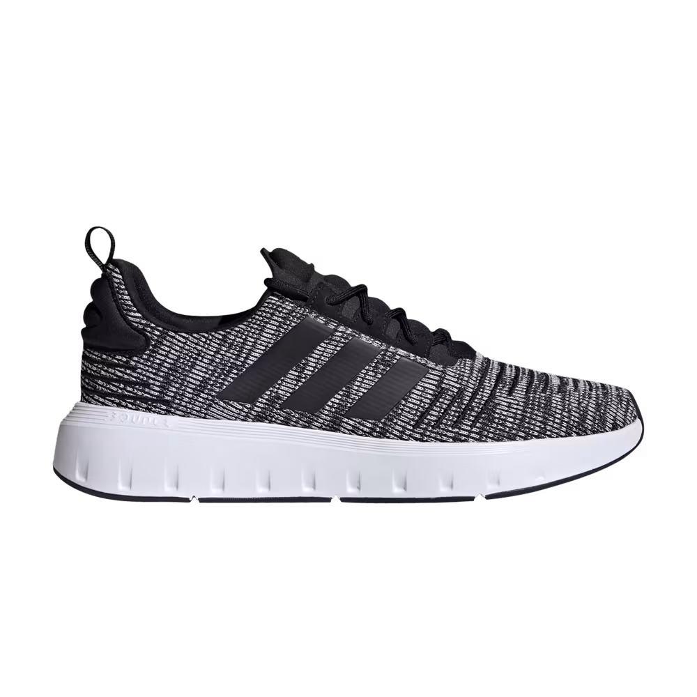 Adidas Swift Run Black White