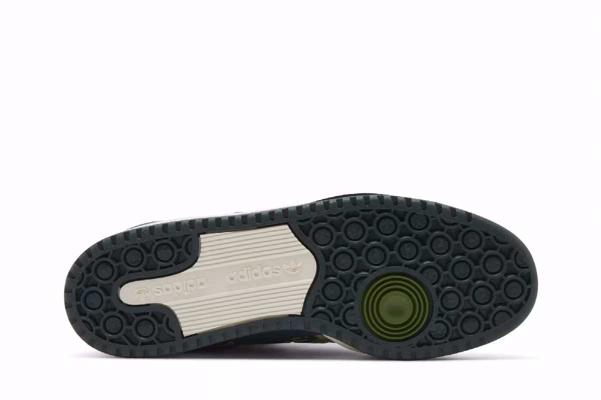 BAPE x adidas Forum Low 84 30th Anniversary - Green, view 5