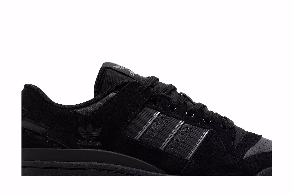 adidas Forum 84 Low ADV Black Grey Gum, view 3
