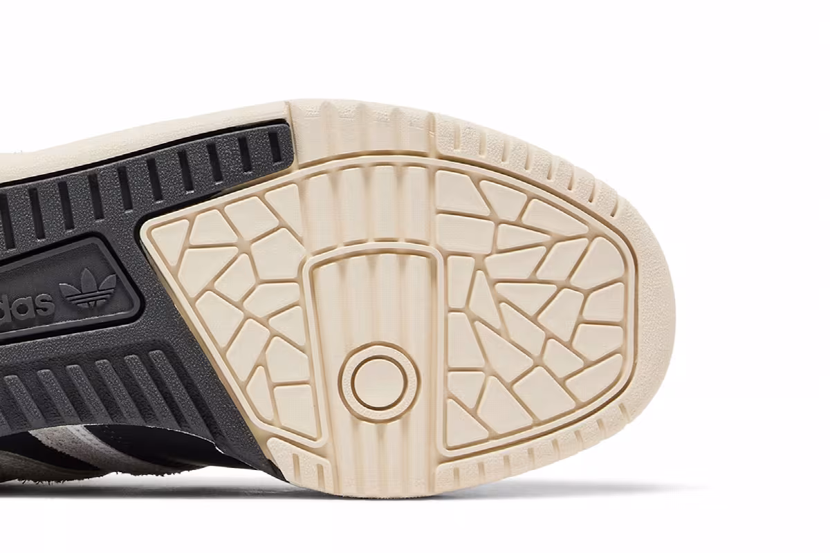The Simpsons x adidas Rivalry High Scratchy, view 6