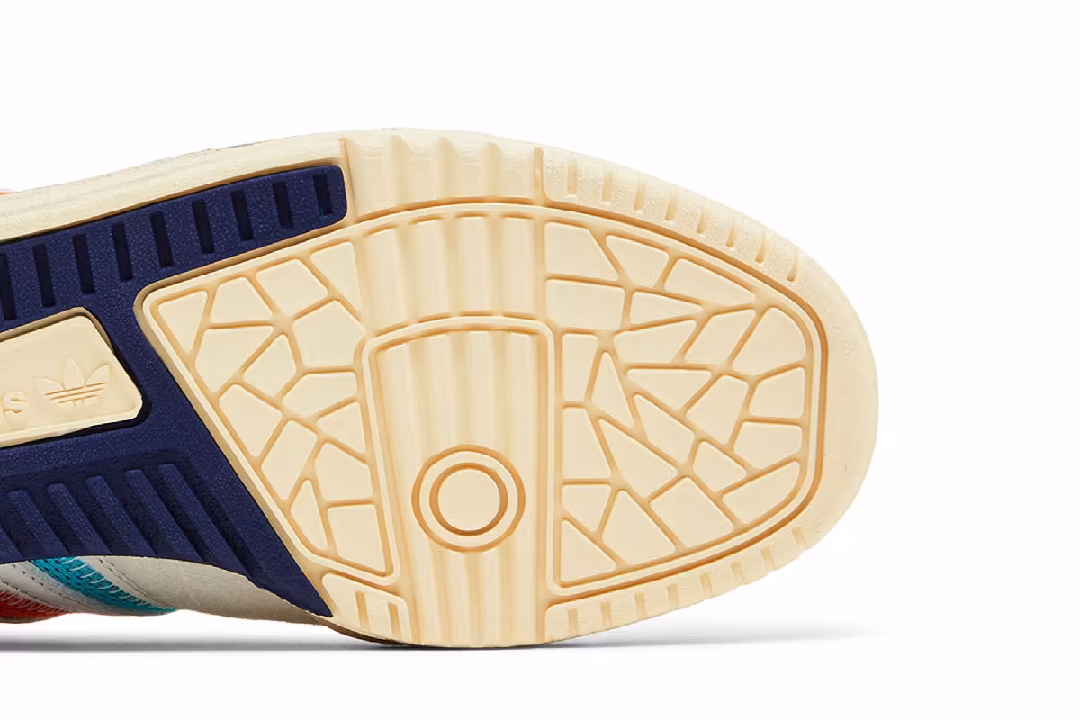 Extra Butter x adidas Rivalry Low Rivalry Series - NY Islanders, view 6